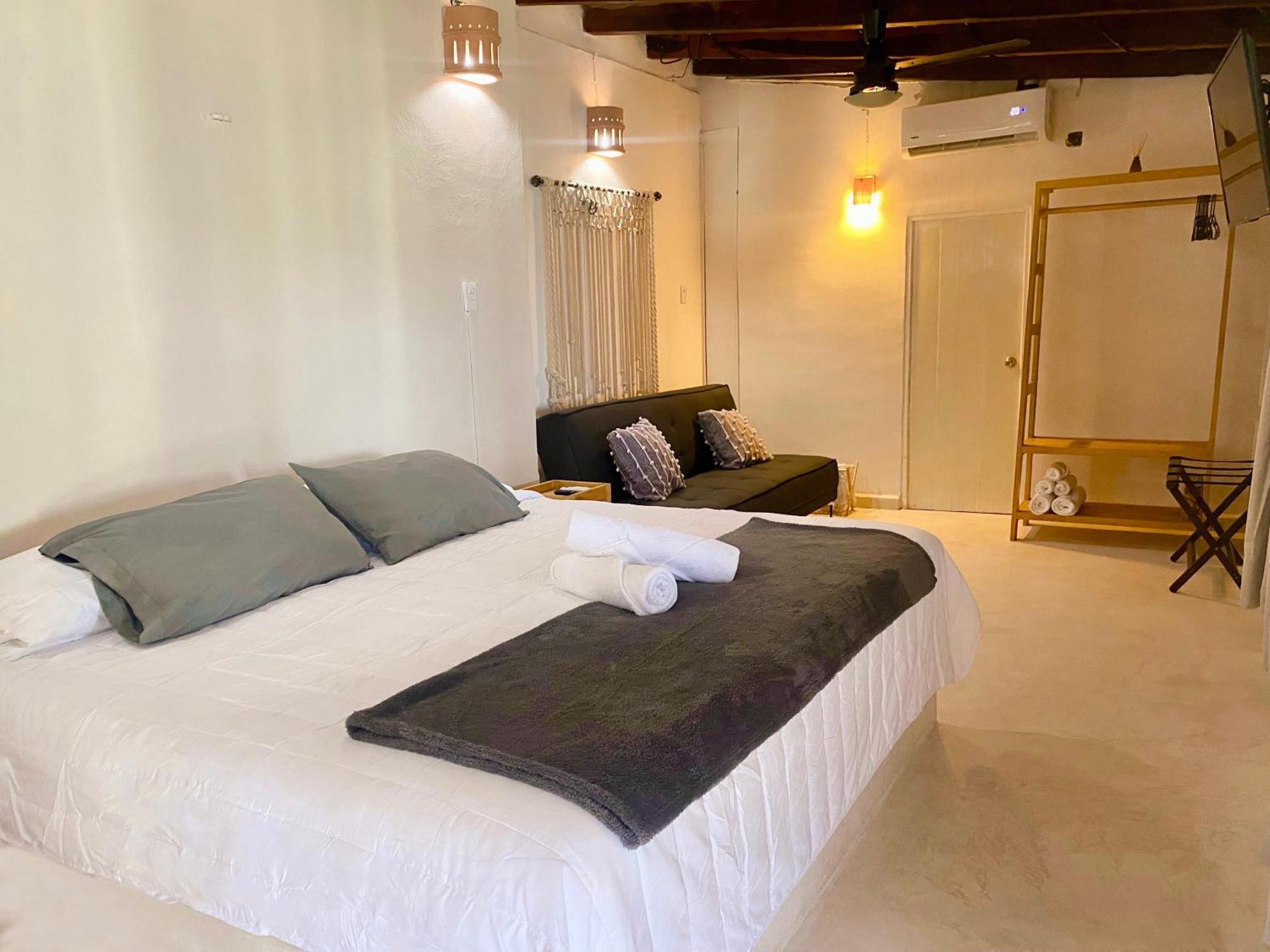 Casa Lucia Beachfront ปัวร์โตโมเรลอส ภายนอก รูปภาพ